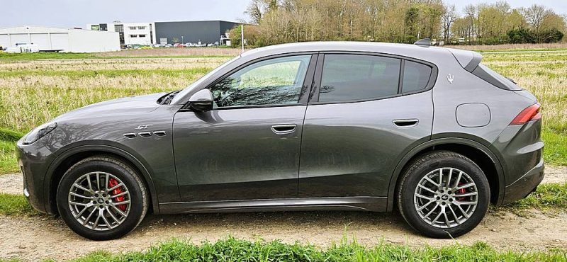 MASERATI GRECALE GT 2023