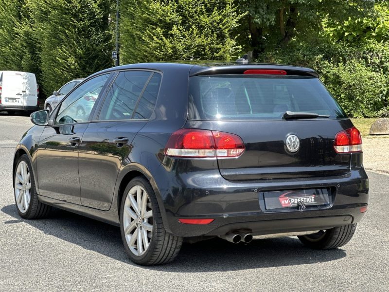 VOLKSWAGEN GOLF 2009
