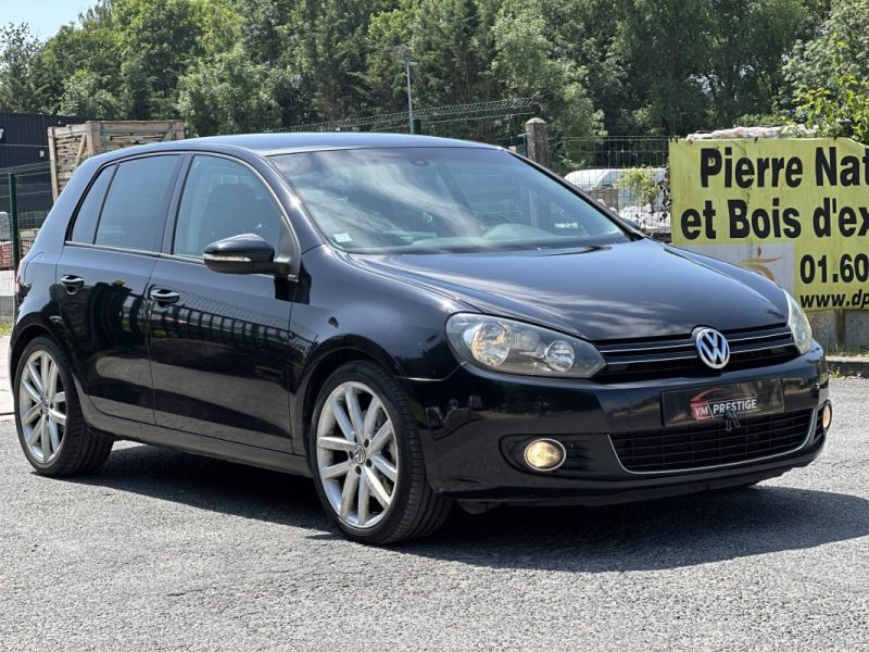 VOLKSWAGEN GOLF 2009