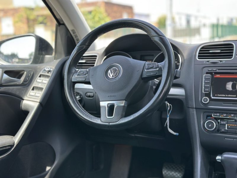 VOLKSWAGEN GOLF 2009