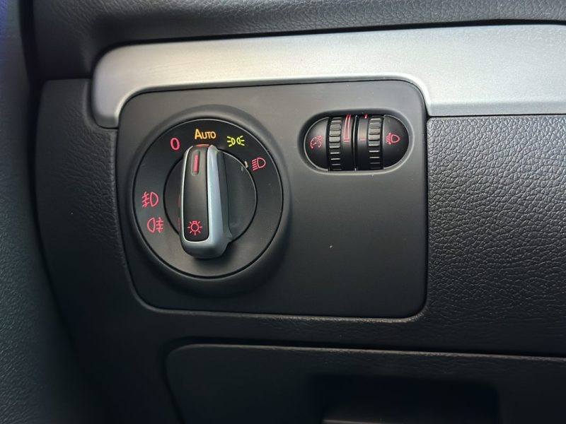 VOLKSWAGEN GOLF 2009