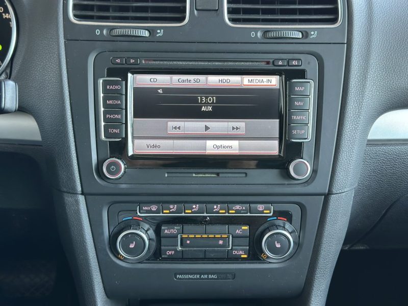 VOLKSWAGEN GOLF 2009