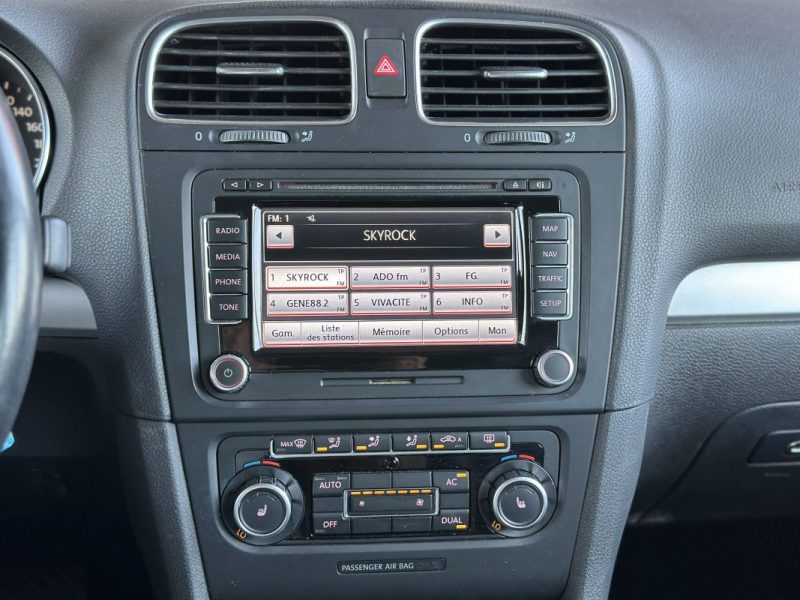 VOLKSWAGEN GOLF 2009