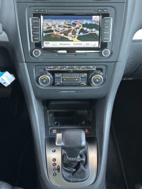 VOLKSWAGEN GOLF 2009