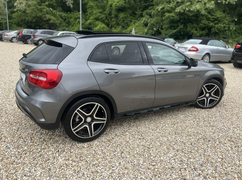 MERCEDES CLASSE GLA 2015