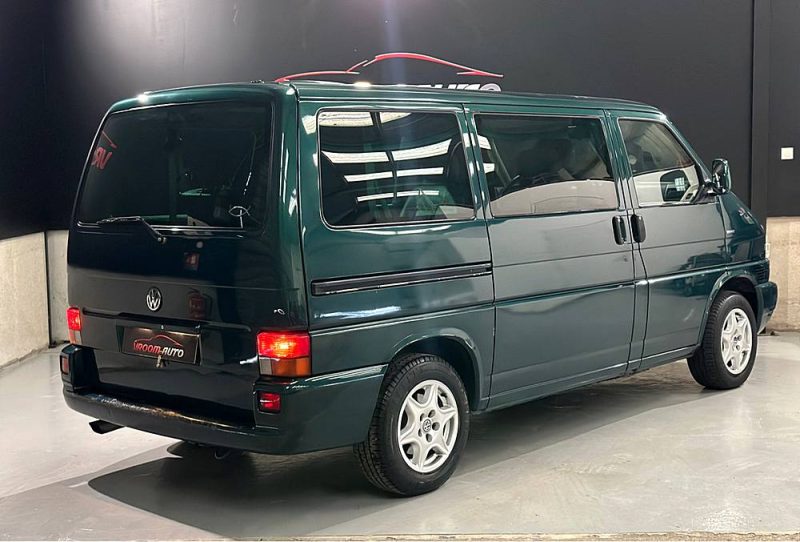 VOLKSWAGEN CARAVELLE 2.8i VR6 COMBI CARAVELLE BUSINESS 6P