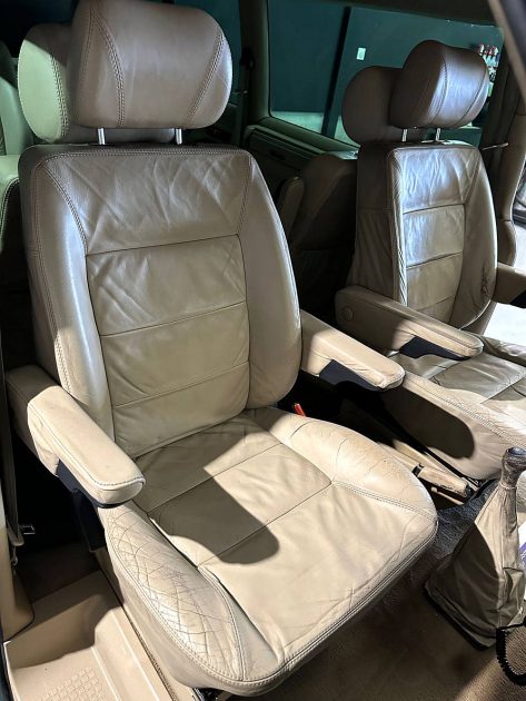 VOLKSWAGEN CARAVELLE 2.8i VR6 COMBI CARAVELLE BUSINESS 6P