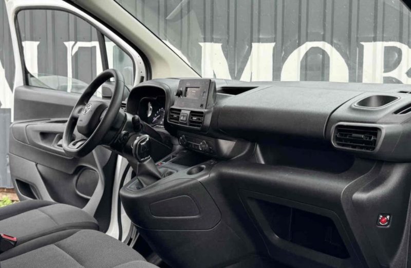 TOYOTA PROACE CITY 2021