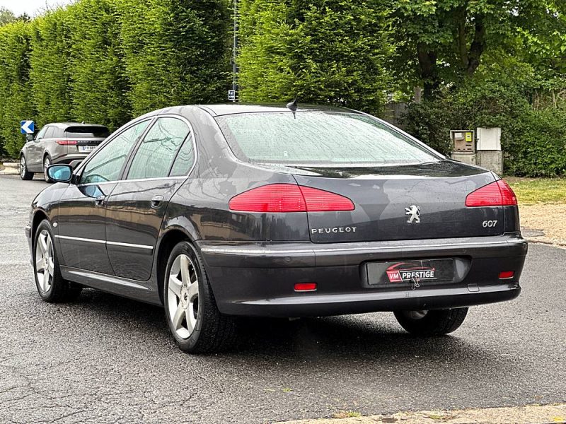 PEUGEOT 607 2006