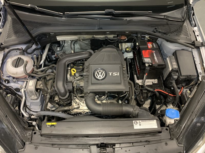 VOLKSWAGEN GOLF 2017