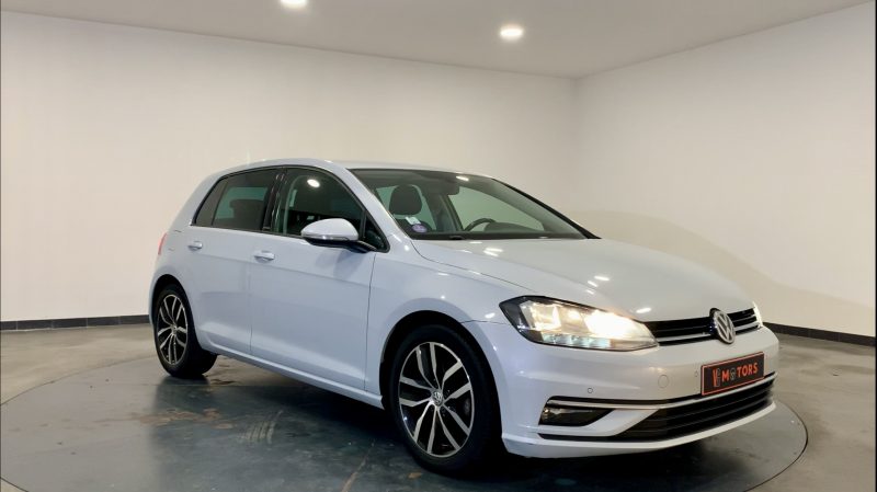 VOLKSWAGEN GOLF 2017