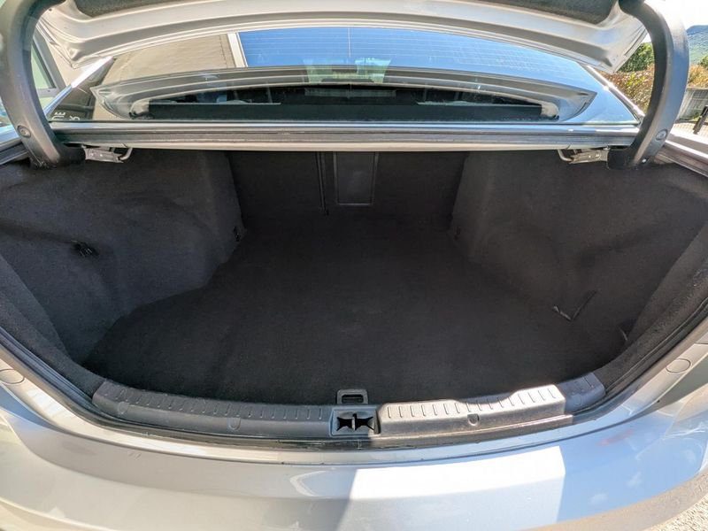 Toyota Avensis 126 D-4D FAP Executive