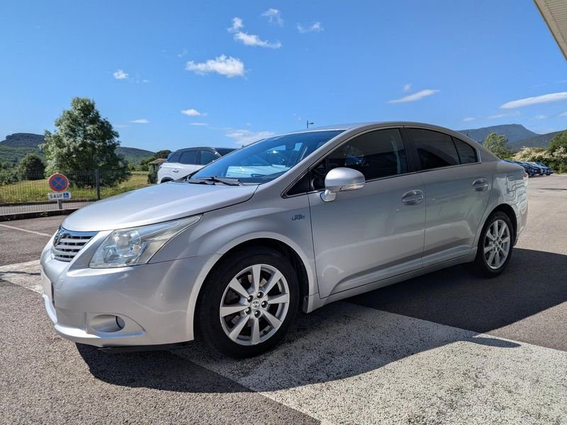 Toyota Avensis 126 D-4D FAP Executive