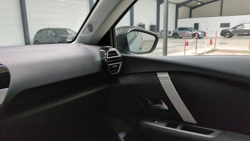 Citroën C4 nouvelle Hybride 145 e-dcs6 plus + sieges chauffants