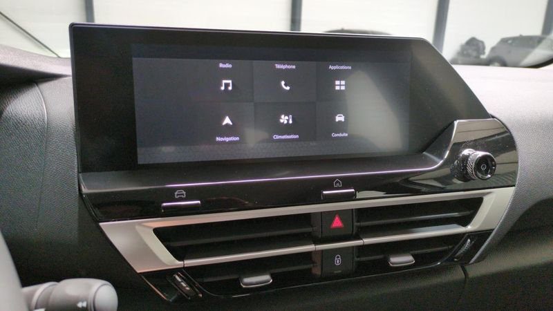 Citroën C4 nouvelle Hybride 145 e-dcs6 plus + sieges chauffants