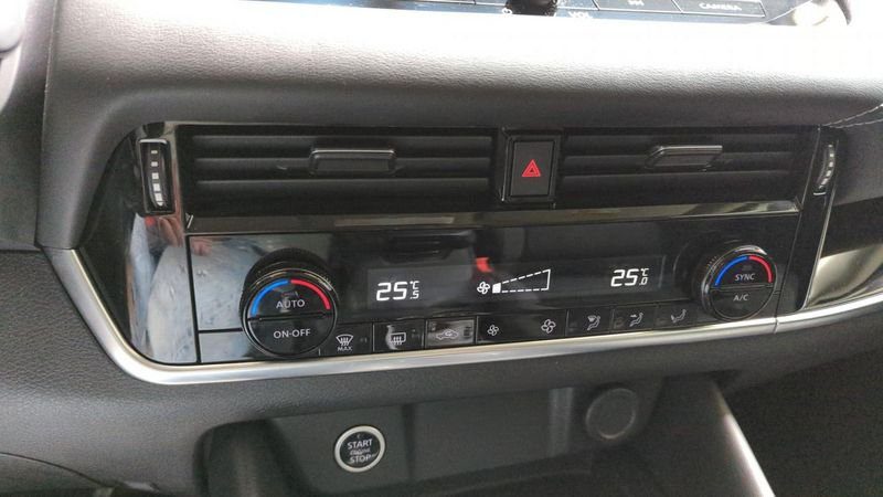 Nissan Qashqai Mild hybrid 158 ch xtronic n-connecta