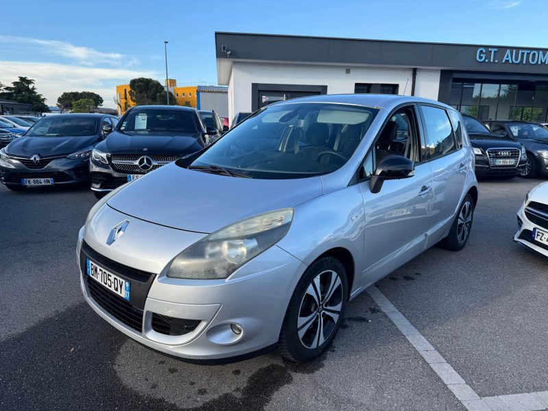 RENAULT MEGANE SCENIC 2011