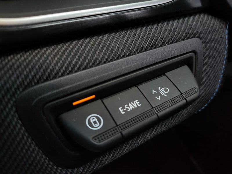 RENAULT CAPTUR II E-TECH Hybrid 145cv Esprit Alpine Boîte Auto 1ère Main