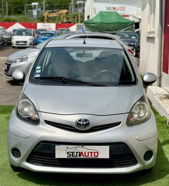 TOYOTA AYGO 2012