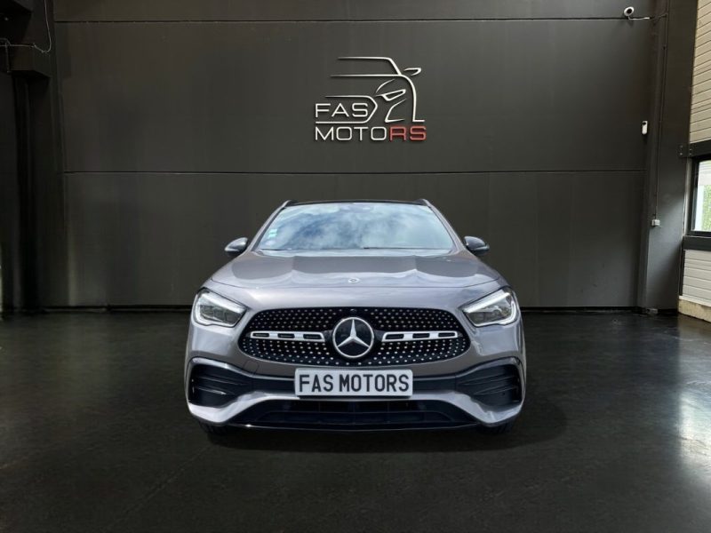  MERCEDES CLASSE GLA 250E - AMG LINE FULL - HYBRID - GARANTIE 