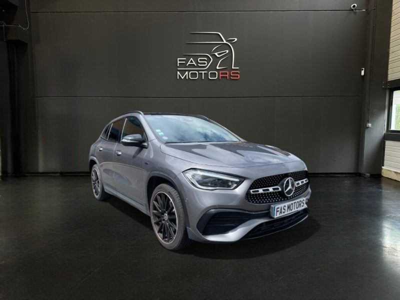  MERCEDES CLASSE GLA 250E - AMG LINE FULL - HYBRID - GARANTIE 
