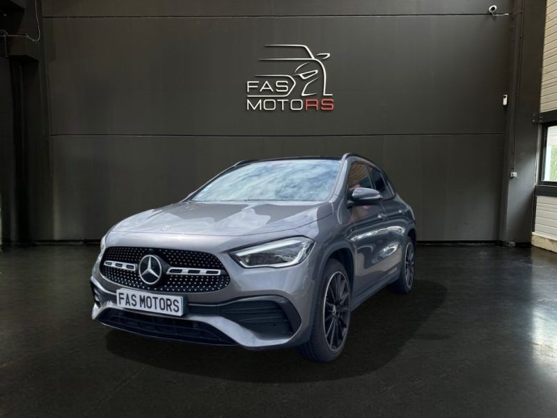  MERCEDES CLASSE GLA 250E - AMG LINE FULL - HYBRID - GARANTIE 