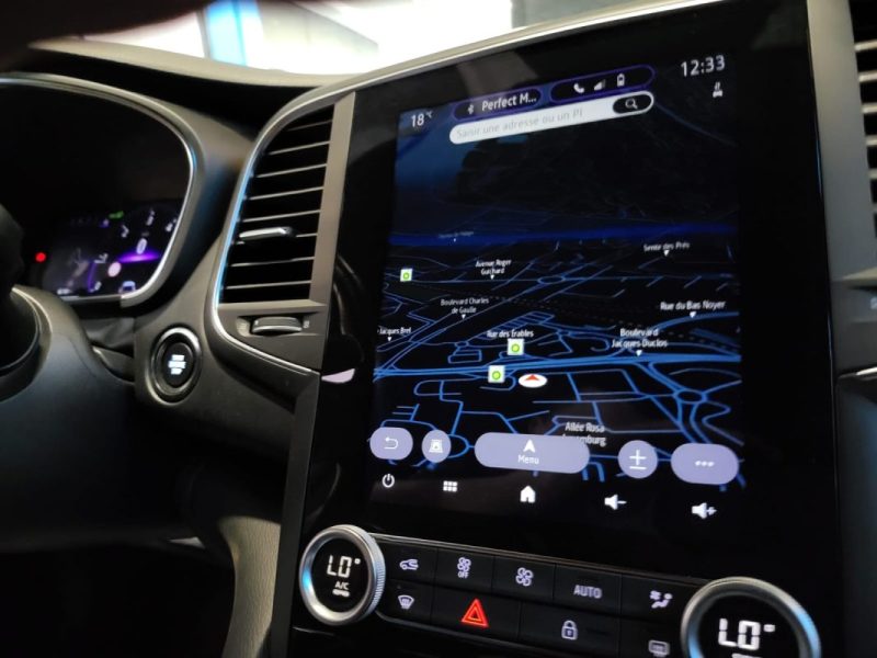 RENAULT TALISMAN 2.0 BLUE DCI 200cv INITIALE PARIS /CAMERA DE RECUL /SIEGES ELECTRIQUE + MEMOIRES 