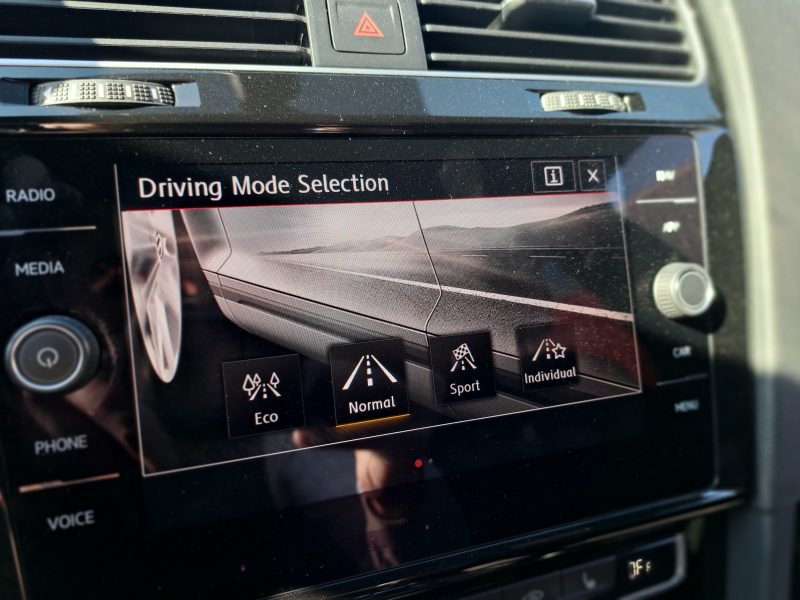 VOLKSWAGEN GOLF 7 GTI  2019