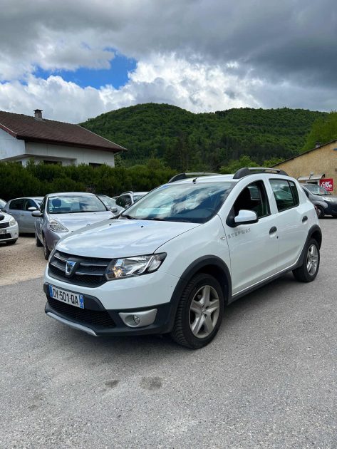 DACIA SANDERO 2015