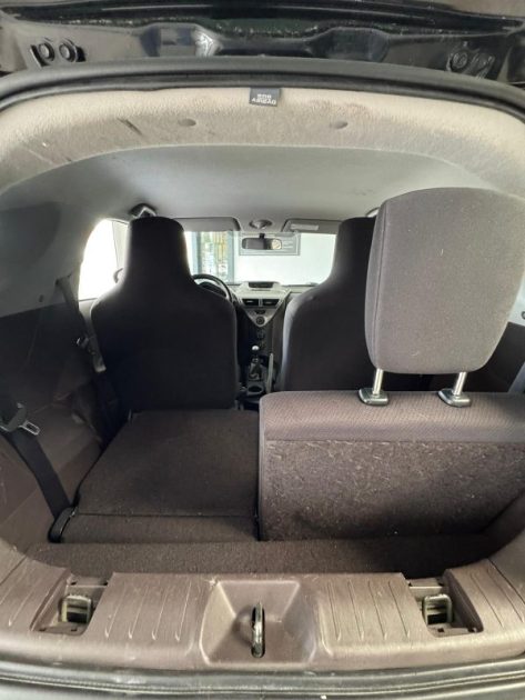 Toyota IQ 1.4 D-4D 90ch - Moteur à chaine - 95.500 km - Révisée - CT ok - Garantie 1an