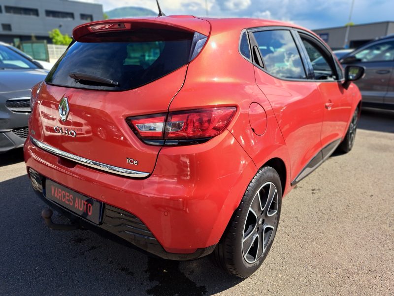 RENAULT CLIO 2015