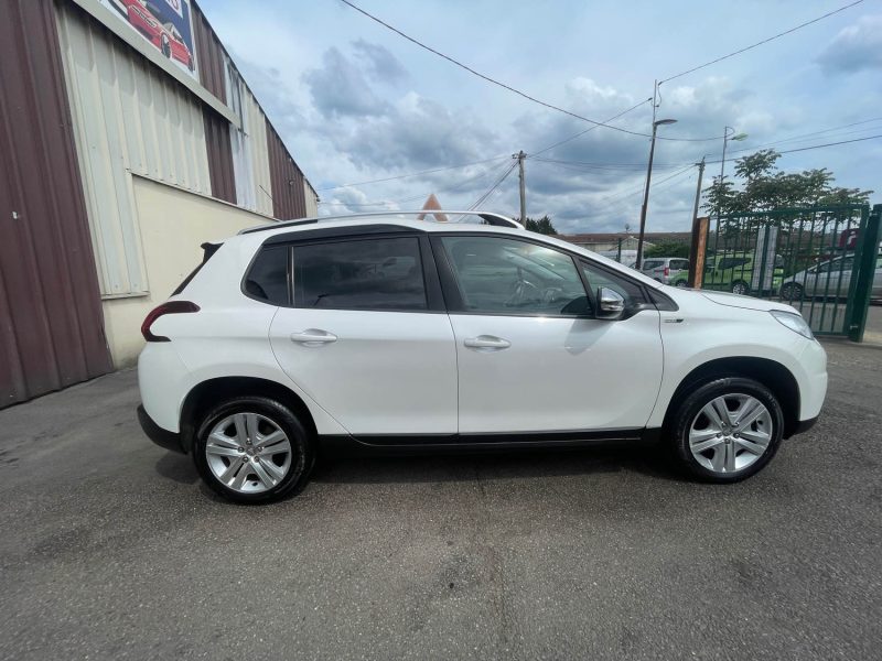 PEUGEOT 2008 2017 STYLE 1.2I - 12V TURBO 110CV CRIT'AIR 1