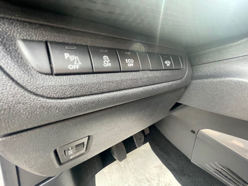 PEUGEOT 2008 2017 STYLE 1.2I - 12V TURBO 110CV CRIT'AIR 1
