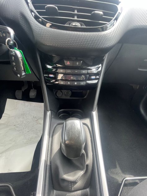 PEUGEOT 2008 2017 STYLE 1.2I - 12V TURBO 110CV CRIT'AIR 1