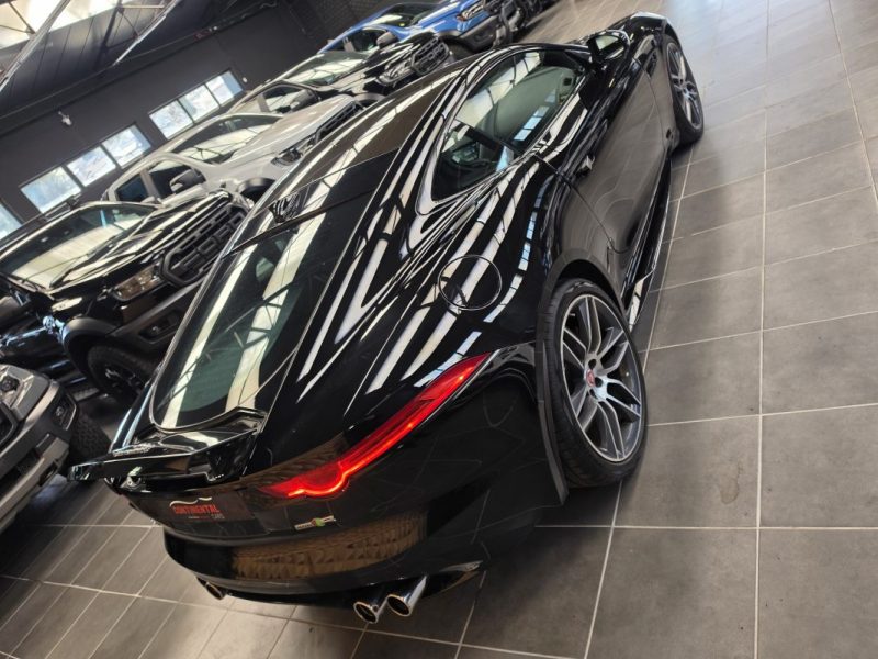 JAGUAR F-TYPE COUPE 5.0 V8 550 R AWD BVA8**PAS DE MALUS**CARBON*MERIDIAN*CLAPET*CAMERA*