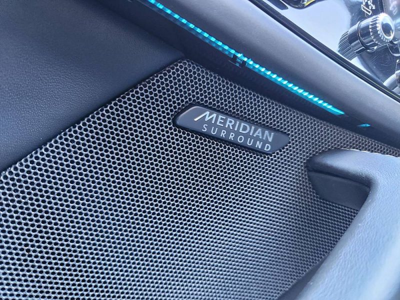 JAGUAR F-TYPE COUPE 5.0 V8 550 R AWD BVA8**PAS DE MALUS**CARBON*MERIDIAN*CLAPET*CAMERA*