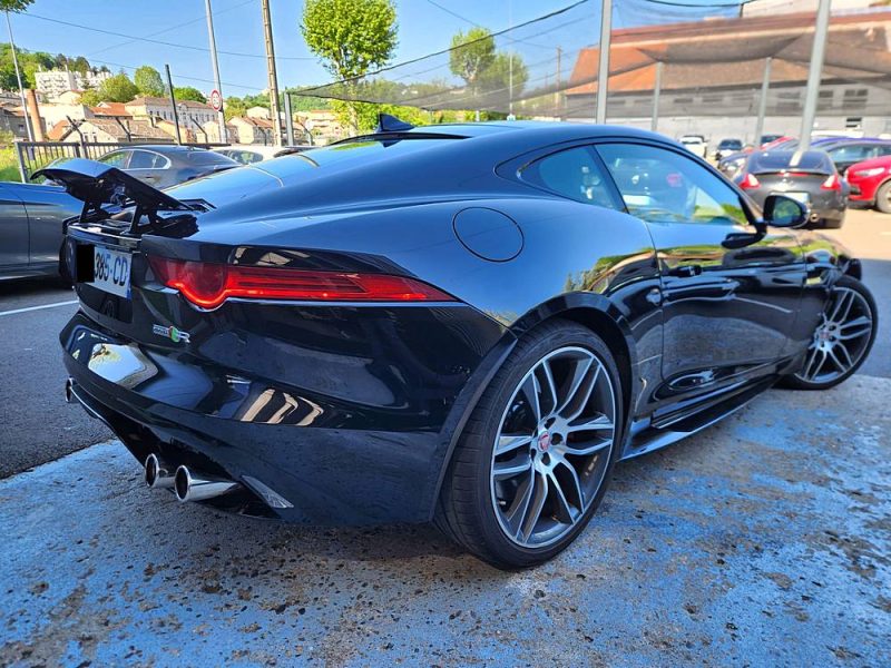 JAGUAR F-TYPE COUPE 5.0 V8 550 R AWD BVA8**PAS DE MALUS**CARBON*MERIDIAN*CLAPET*CAMERA*