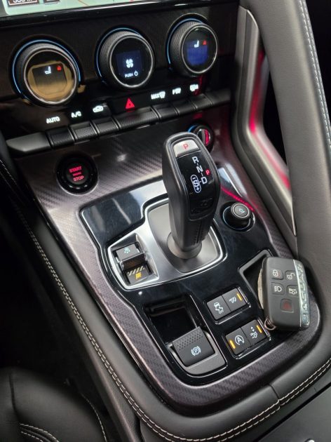 JAGUAR F-TYPE COUPE 5.0 V8 550 R AWD BVA8**PAS DE MALUS**CARBON*MERIDIAN*CLAPET*CAMERA*