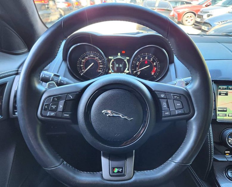 JAGUAR F-TYPE COUPE 5.0 V8 550 R AWD BVA8**PAS DE MALUS**CARBON*MERIDIAN*CLAPET*CAMERA*