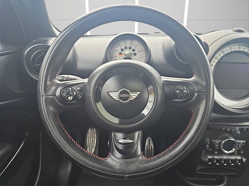 MINI PACEMAN *JOHN COOPER WORKS*