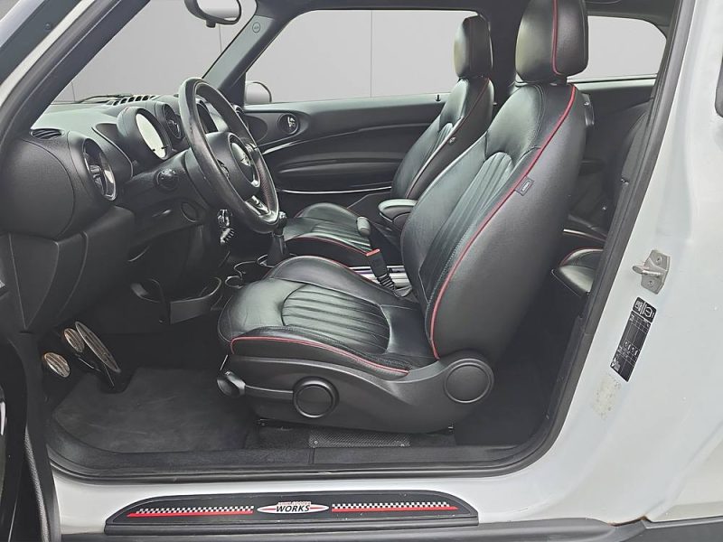 MINI PACEMAN *JOHN COOPER WORKS*