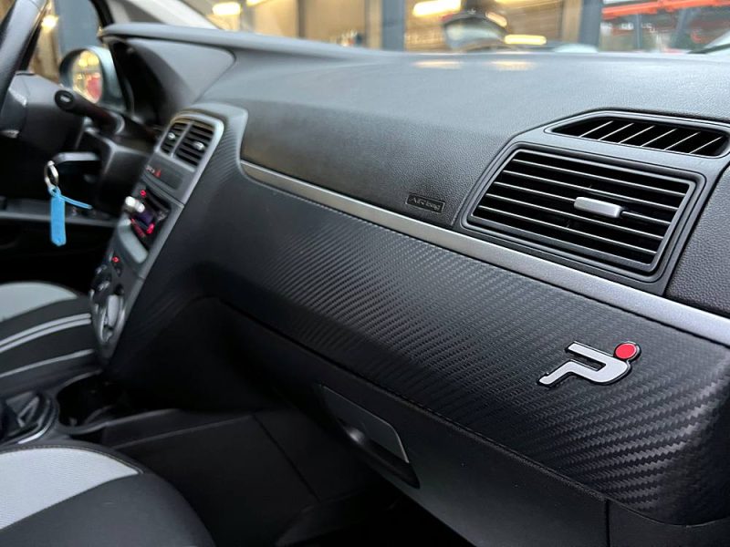 FIAT GRANDE PUNTO 1.3 MULTIJET 75 Cv CLIMATISATION BLUETOOTH 5 PLACES - GARANTIE 1 AN