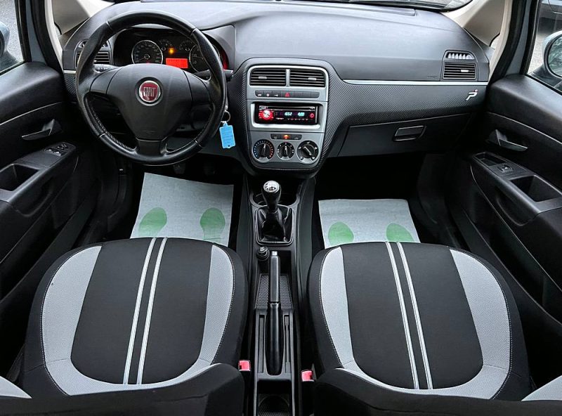 FIAT GRANDE PUNTO 1.3 MULTIJET 75 Cv CLIMATISATION BLUETOOTH 5 PLACES - GARANTIE 1 AN