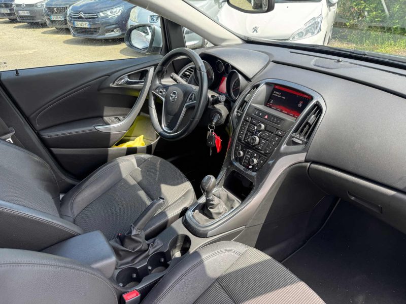 OPEL ASTRA 1.7 CTDI 130 COSMO