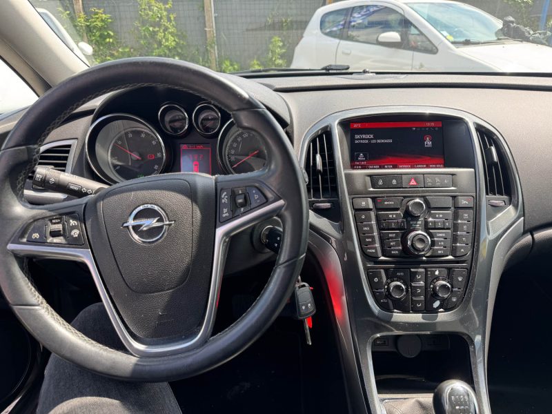 OPEL ASTRA 1.7 CTDI 130 COSMO