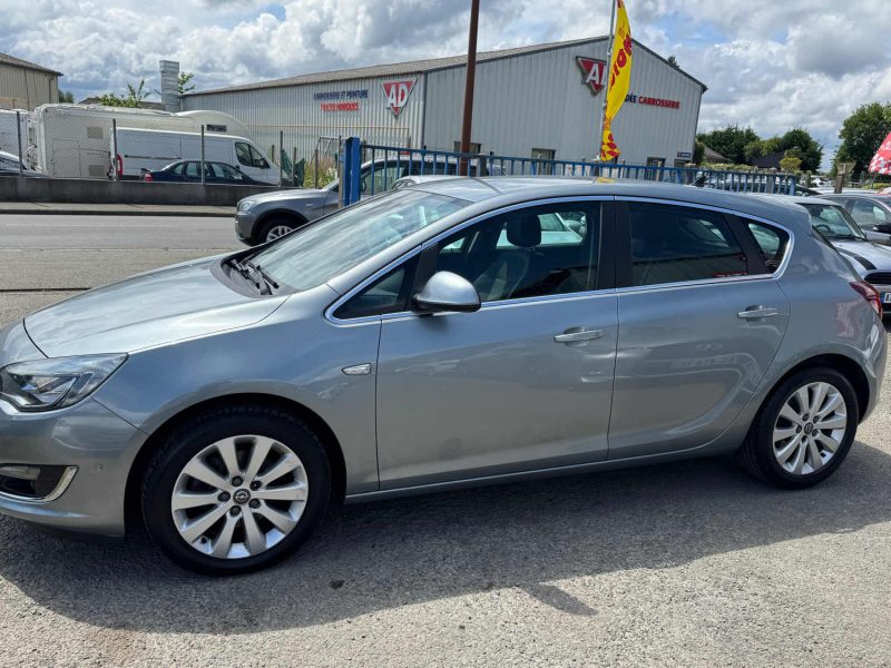 OPEL ASTRA 1.7 CTDI 130 COSMO