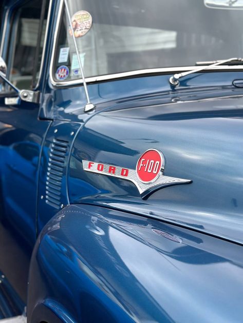 FORD F-100 CUSTOM CAB 272ci V8 overdrive 1956