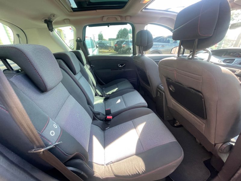 RENAULT MEGANE SCENIC 2012 BOSE 1.2i - 16V TURBO TCE 115CV CRIT'AIR 1