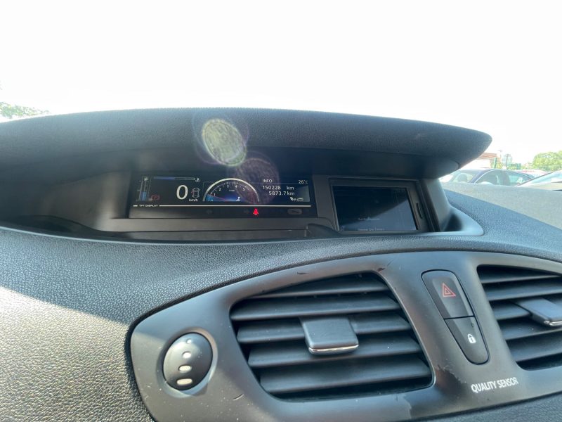 RENAULT MEGANE SCENIC 2012 BOSE 1.2i - 16V TURBO TCE 115CV CRIT'AIR 1