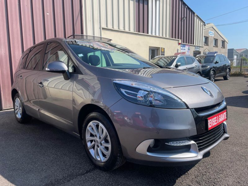 RENAULT MEGANE SCENIC 2012 BOSE 1.2i - 16V TURBO TCE 115CV CRIT'AIR 1